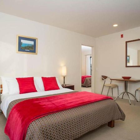 Nautilus Lodge Motel Мотуека Екстериор снимка